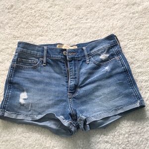 Womens hollister high rise jean shorts size 3